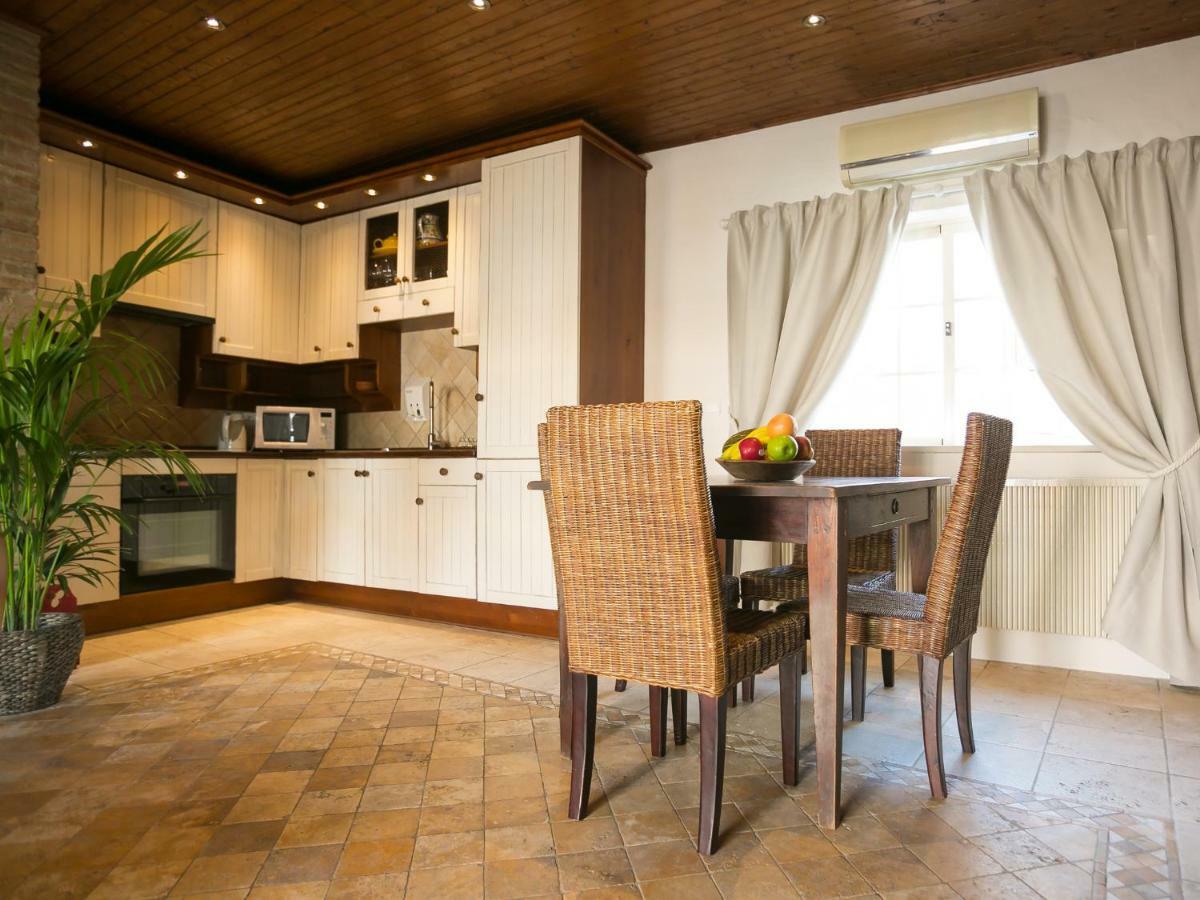 Carvoeiro Beach Duplex Экстерьер фото